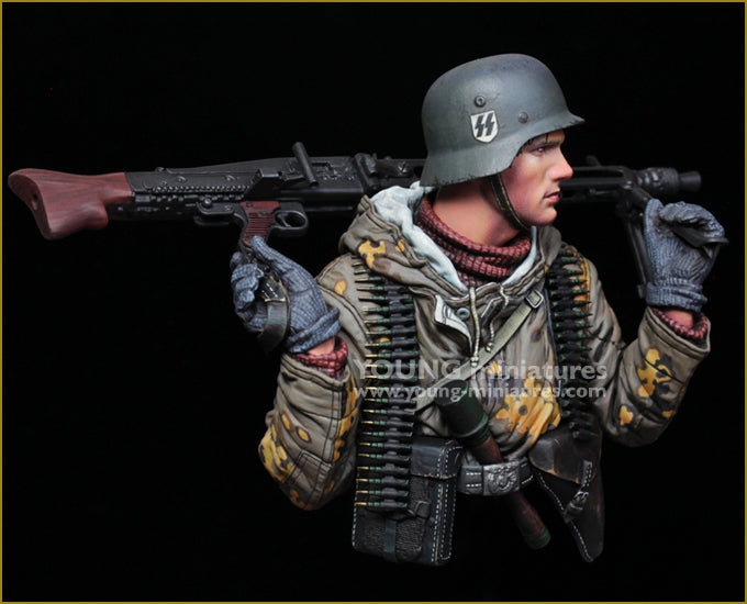 German Machine Gunner - Eastern Front WWII - YM1882
